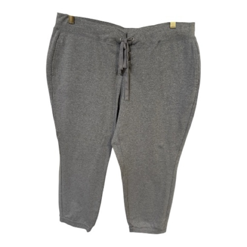 New York and Company Soho Gray Capri Joggers